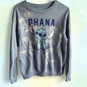 Disney Women's Blue and White Sweatshirt